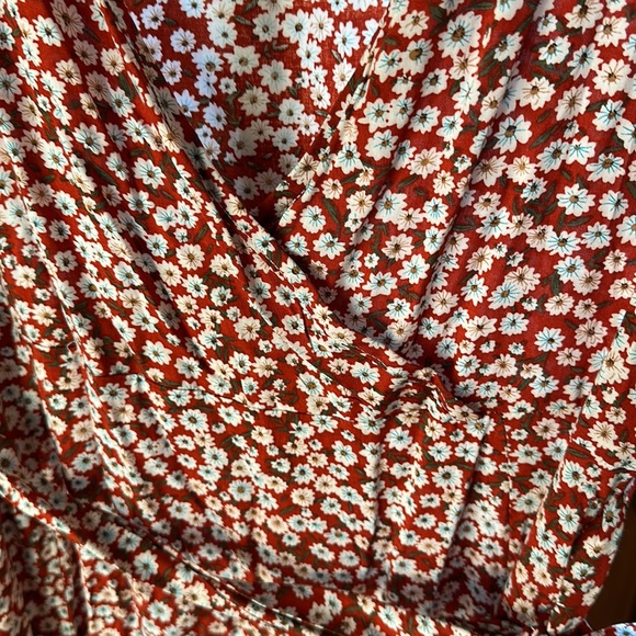 Silky V-neck maxi wrap dress - Picture 2 of 6